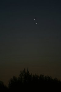 Megyes István Újpesten fotózta a két planétát.