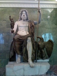 roman-god-jupiter-statue