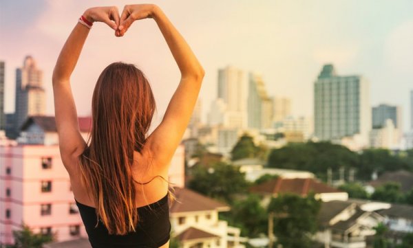 www.mindbodygreen.com